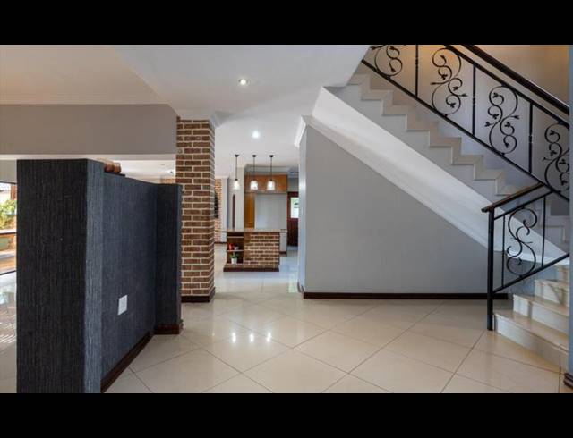 5 BEDROOM PROPERTY TO RENT IN MIDLANDS ESTATE